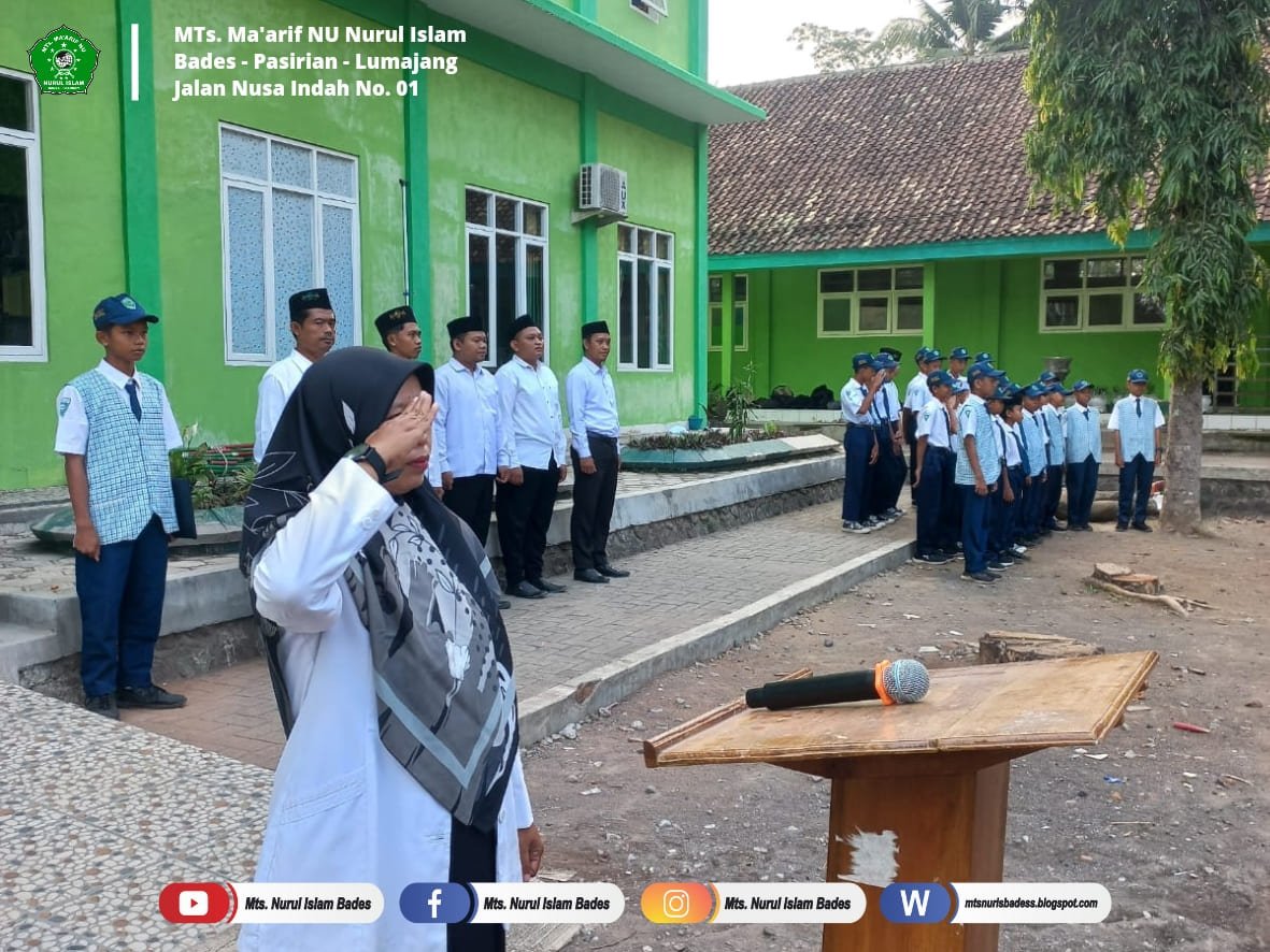 Ruhnya Ilmu Adalah Akhlak! Upacara Rutin Hari Senin